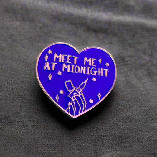 Meet Me At Midnight Heart Pinback Button | Pinback Button | Halloween, Goth/Gothic | Romantic