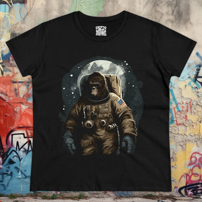 T-Shirt - Astronaut Bigfoot Ladies Tee | Ladies Tee | Bigfoot, Alien & UFO | Retro & Vintage, Psychedelic from Crypto Zoo Tees