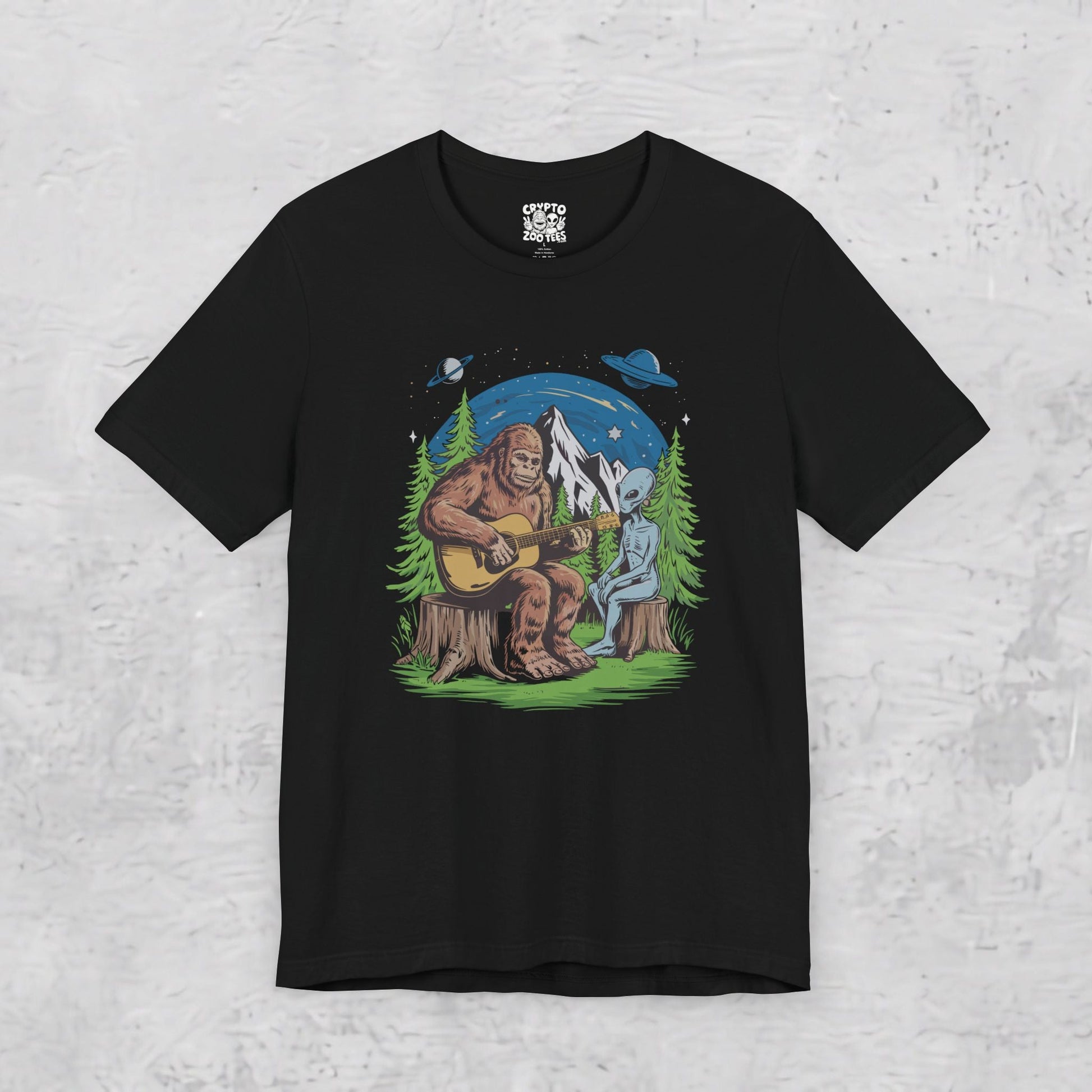 T-Shirt - Bigfoot & Alien Camping | Unisex T-shirt | Bigfoot, Alien & UFO | Funny from Crypto Zoo Tees