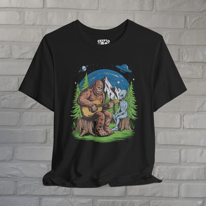 T-Shirt - Bigfoot & Alien Camping | Unisex T-shirt | Bigfoot, Alien & UFO | Funny from Crypto Zoo Tees