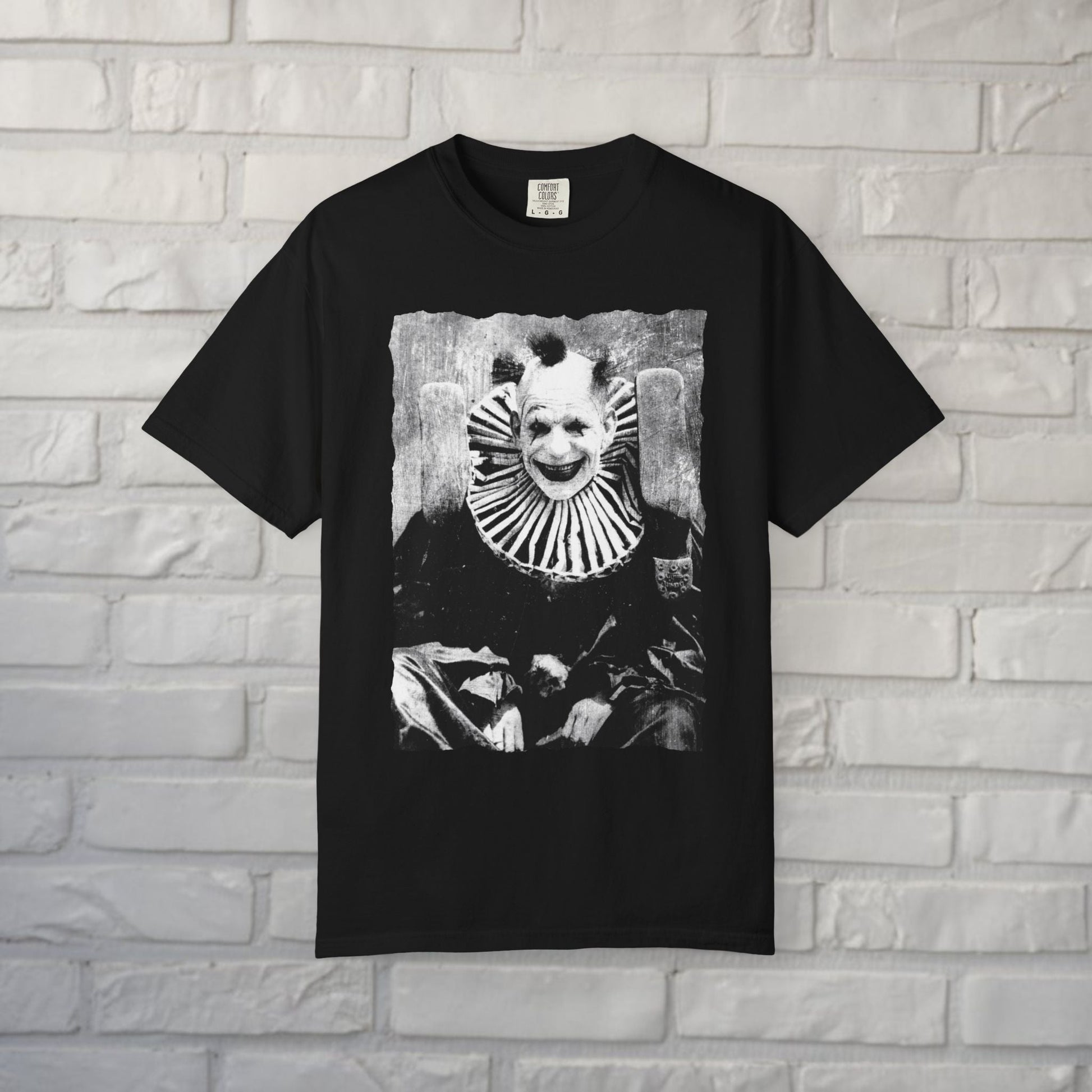 T-Shirt - Creepy Clown Halloween Horror | Goth | Unisex T-shirt from Crypto Zoo Tees