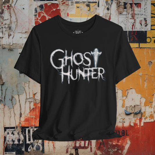 T-Shirt - Ghost Hunter T-Shirt | Unisex T-shirt | Ghosts & Paranormal | Investigator from Crypto Zoo Tees