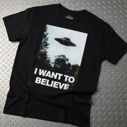 T-Shirt - I Want To Believe UFO Shirt | Alien & UFO | Unisex Heavy Cotton - Gildan 5000 from Crypto Zoo Tees