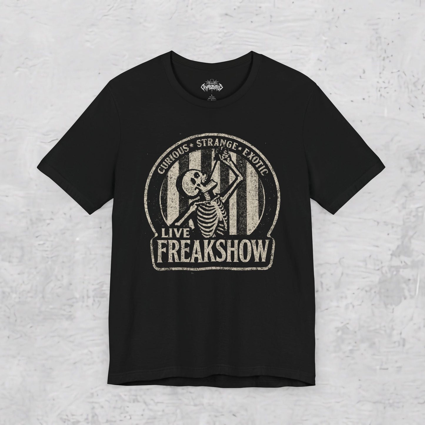 T-Shirt - Live Freakshow | Skulls & Skeletons, Horror | Unisex Shirt, Ladies Tee, Tank Top, Long Sleeve, Sweatshirt, Hoodie from Crypto Zoo Tees