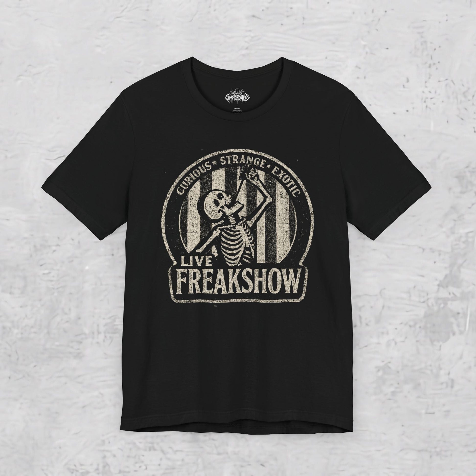 T-Shirt - Live Freakshow | Skulls & Skeletons, Horror | Unisex Shirt, Ladies Tee, Tank Top, Long Sleeve, Sweatshirt, Hoodie from Crypto Zoo Tees