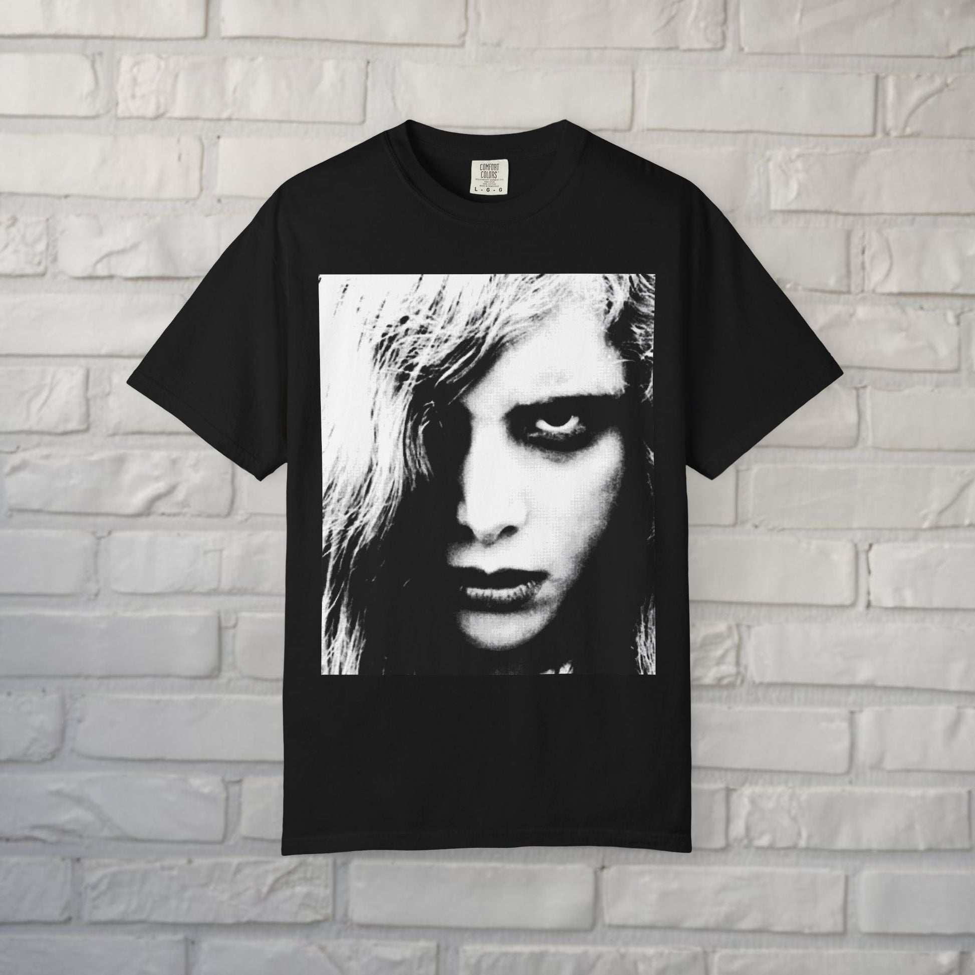 Hoodie - Night of the Living Dead | Horror | Unisex Shirt, Ladies Tee, Tank Top, Long Sleeve, Sweatshirt, Hoodie from Crypto Zoo Tees