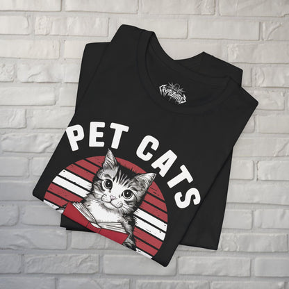 T-Shirt - Pet Cats Read Books T-Shirt | Unisex T-shirt | Cats, Books | Funny from Crypto Zoo Tees