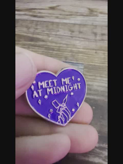 Meet Me At Midnight Heart Pinback Button | Pinback Button | Halloween, Goth/Gothic | Romantic