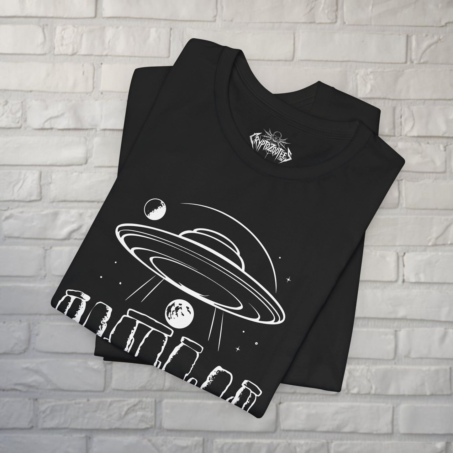 T-Shirt - UFO Over Stonehenge T-Shirt | Unisex T-shirt | Alien & UFO, Cryptids | Mystical from Crypto Zoo Tees