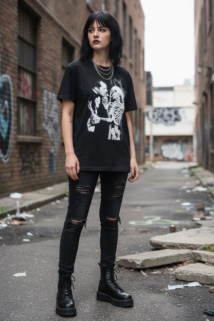 T-Shirt - Vincent Price Skeleton Shirt | Unisex Heavy Cotton - Gildan 5000 | Horror, Skulls & Skeletons | Goth/Gothic from Crypto Zoo Tees