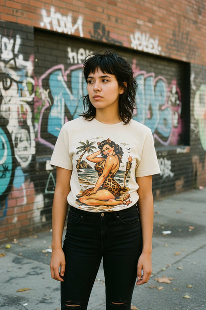 T-Shirt - Vintage Pin Up Beach Shirt | Unisex Heavy Cotton - Gildan 5000 | Retro & Vintage, Art & Artists | Rockabilly from Crypto Zoo Tees